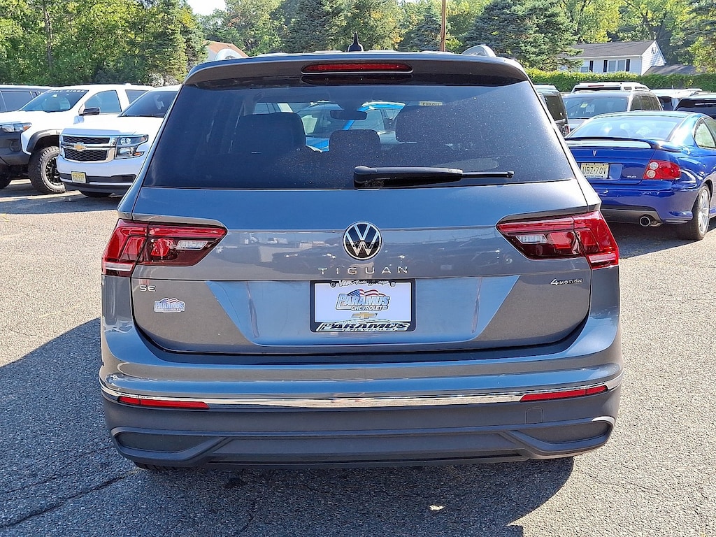 Used 2022 Volkswagen Tiguan SE